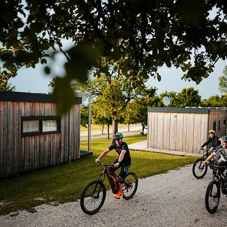 Chaletpark Petzen 3*