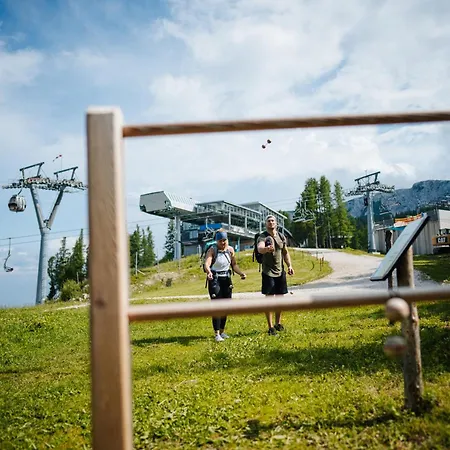 Chaletpark Petzen Κάμπινγκ