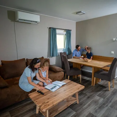 Chaletpark Petzen 3* Feistritz ob Bleiburg