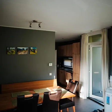 Camping Chaletpark Petzen 3*